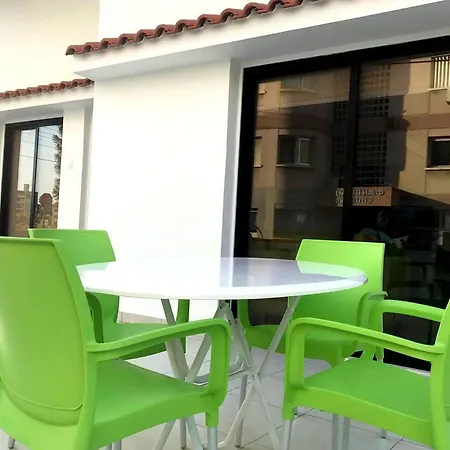 Lägenhet Sole Mio Larnaca